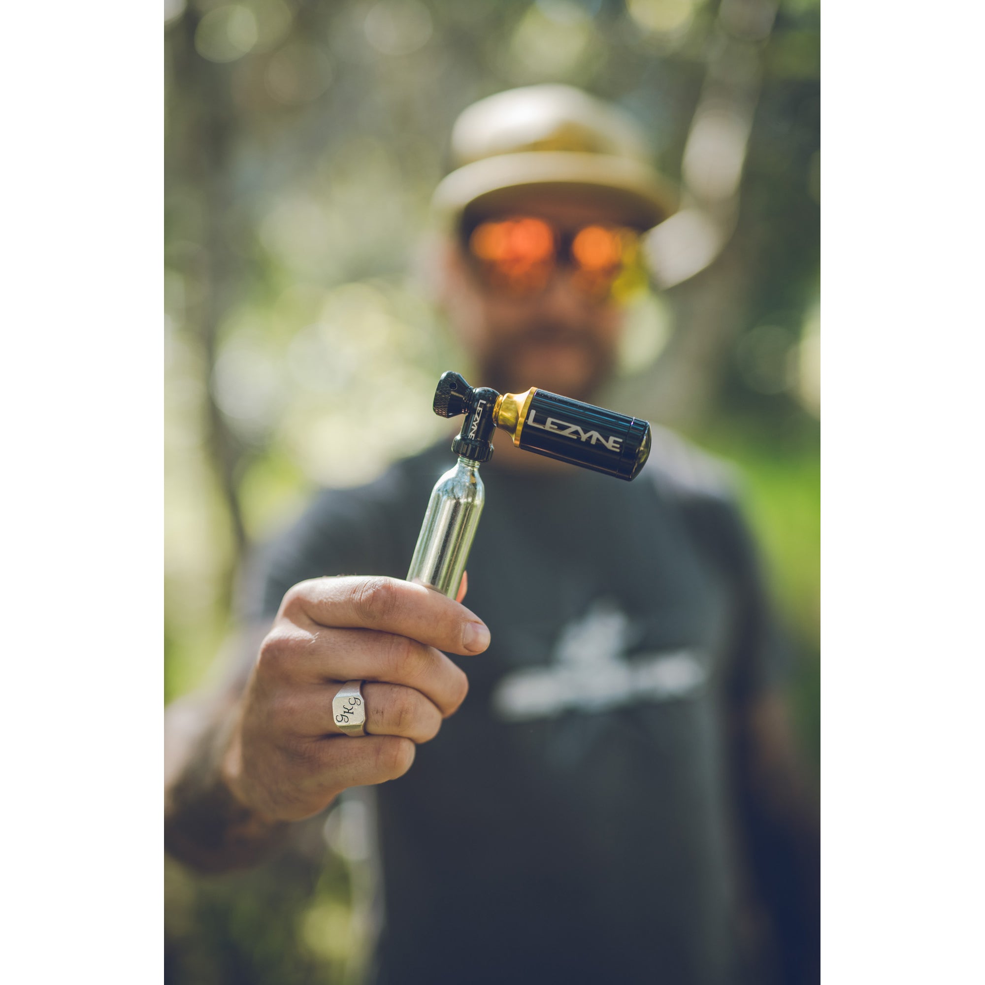 CNC-machined aluminum construction of the Lezyne CO2 Blaster, built for durability, reliability, and sleek design.