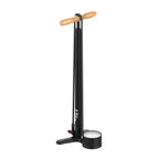 Lezyne CLIK FLOOR DRIVE HV – professional-grade floor pump for MTB and gravel bikes using Clik Valve technology.