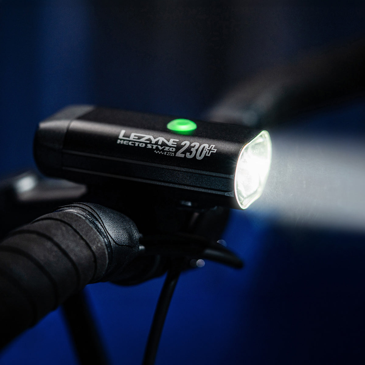 HECTO StVZO 230+ FRONT